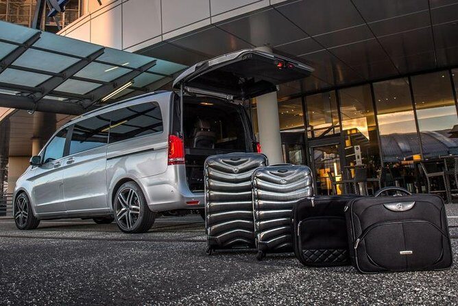 Best Private Airports Transfers - Luxury Minivan Service - The Booking Process and Initial Impressions