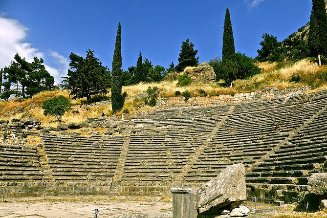 BEST PRIVATE TOUR TO DELPHI: Delphi Arachova Hosios Monastary - Who This Tour Is Best For