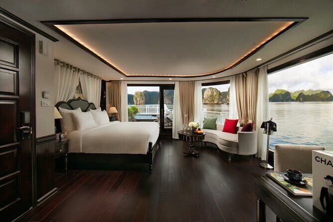 BEST SELLER - 3 Day 2 Night Halong Bay Cruise with All-Inclusive - A Detailed Look at the Halong Bay Cruise Experience