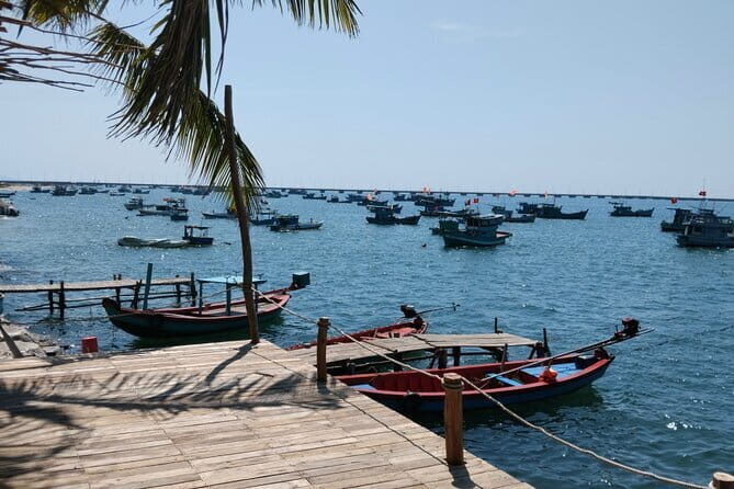 Best Seller Land Tour Phu Quoc Southern Island with lunch - Spiritual Pause at Ho Quoc Temple