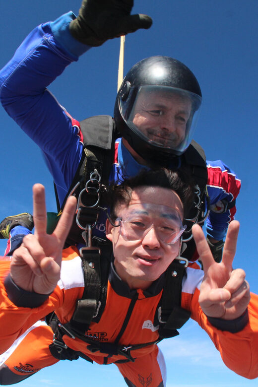 Best skydiving close to Brno and Olomouc - Who Would Love This Experience?