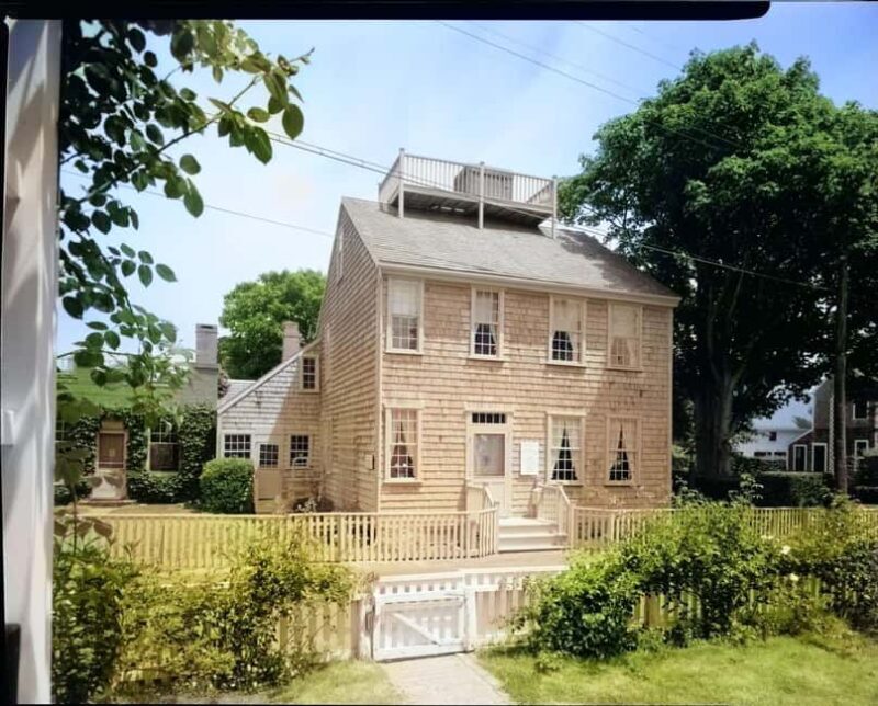 Beyond the Cobblestones Self Guided Audio Tour of Nantucket - An In-Depth Look at the Nantucket Self-Guided Audio Tour