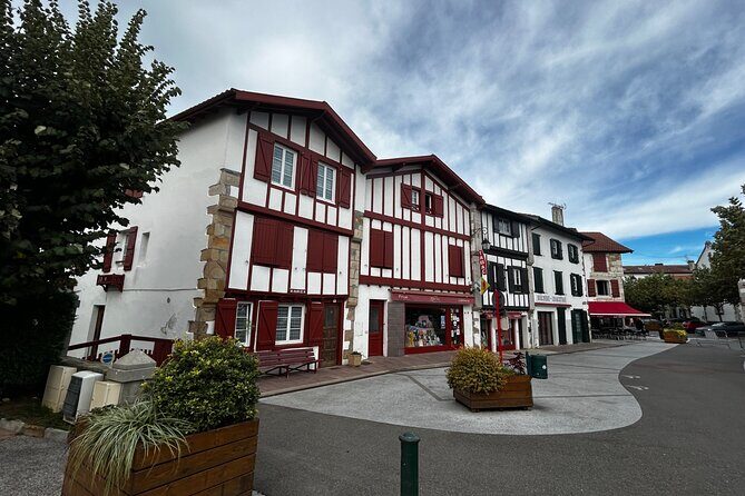 Biarritz: Private Day Tour of the Most Beautiful Basque Villages - FAQ