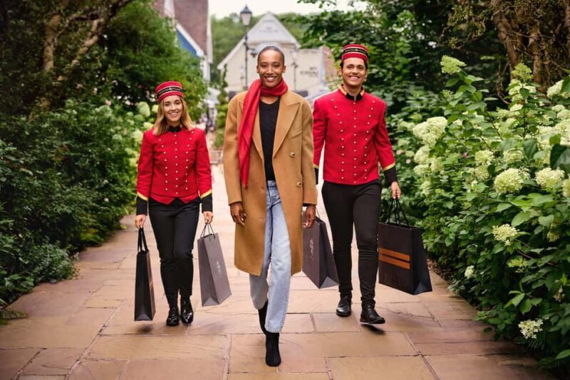 Bicester Village Shopping Trip from London with VIP Discount - Key Points