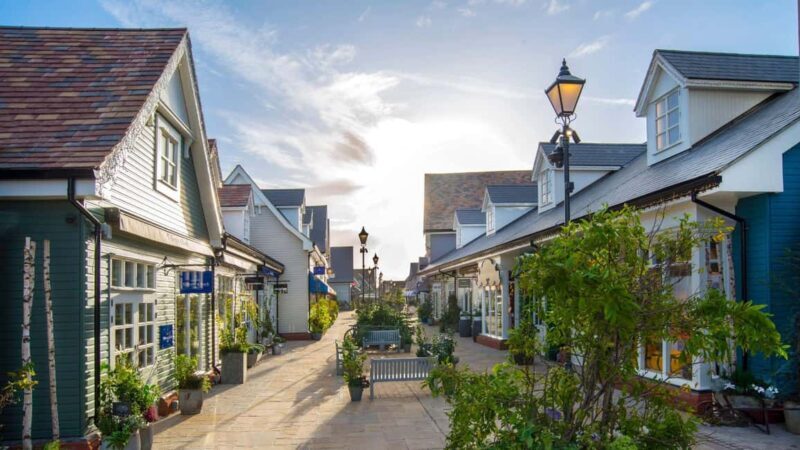 Bicester Village Shopping Trip from London with VIP Discount - FAQ