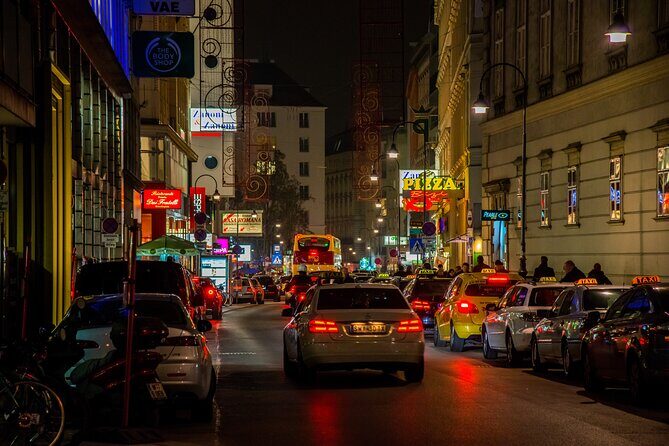Big Bus Panoramic Live-Guided Evening Tour - Is It Worth It?