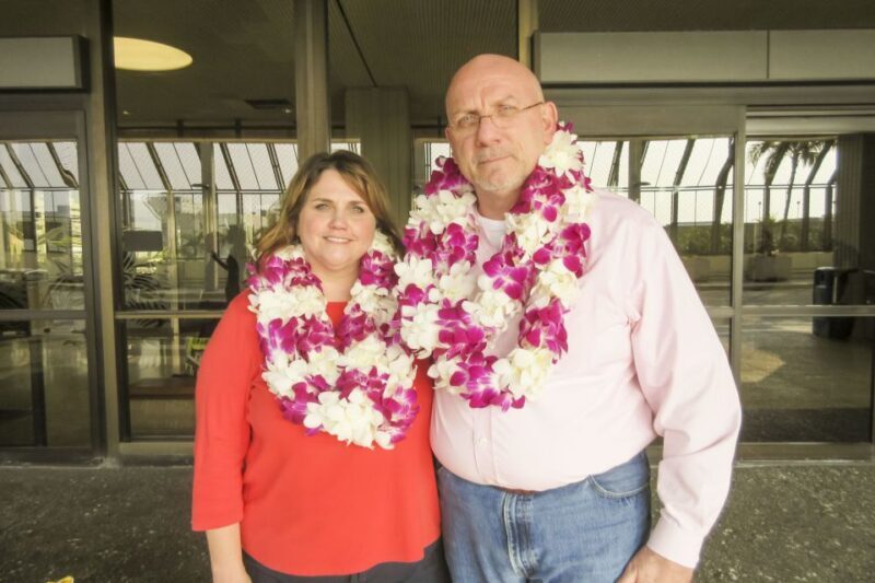 Big Island: Kona Airport Honeymoon Lei Greeting - The Experience: What to Expect from the Lei Greeting at Kona Airport