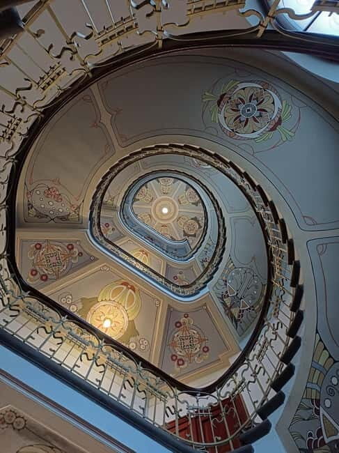 Big Riga: Old Town & Art Nouveau quarter - A Walk Through Riga’s Medieval and Architectural Timeline