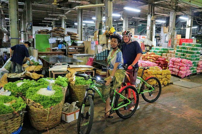 Bike Bangkok at Night with Thai Dinner - FAQ