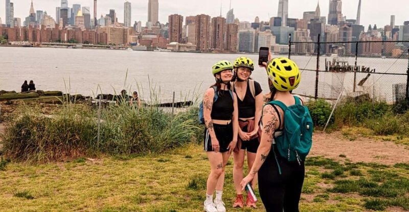 Bike Brooklyn Like a Local - Original NYC Tour Company - An In-Depth Look at the Brooklyn Bike Tour
