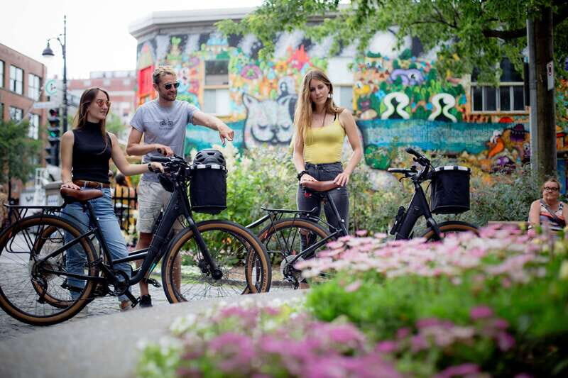 Bike/E-bike tour Plateau,MileEnd, Jean-Talon Market by Fitz - Who Will Love This Tour?
