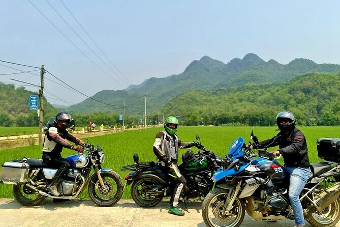Bike Rental BMW R 1200 GS Ho Chi Minh City - Introduction: A Premium Motorcycle Rental in Ho Chi Minh City