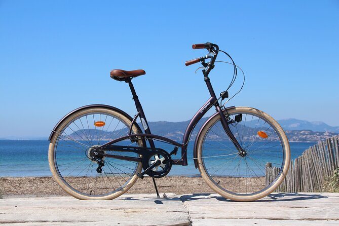 Bike rental for the whole family in Hyères - The Sum Up