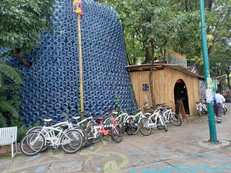 BIKE RIDE THROUGH ICONIC SITES OF THE CDMX / BREAKFAST & BEER - A Deep Dive into the Mexico City Bike Tour Experience