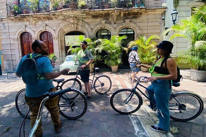 BIKE TOUR in the coolest areas of GUADALAJARA - A Detailed Look at the Guadalajara Bike Tour