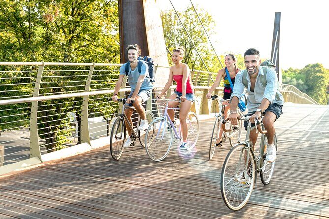 Bike Tour of London - Top Attractions with Private Guide - St. Jamess Park: A Moment of Peace