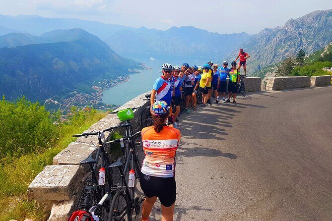 Bike tour - Panoramic downhill from Njegui and Kotor serpentines - The ride: what you can expect