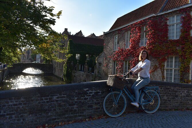 BikeTour Bruges & Damme in Spanish and English - Exploring Bruges & Damme by Bike: A Detailed Review