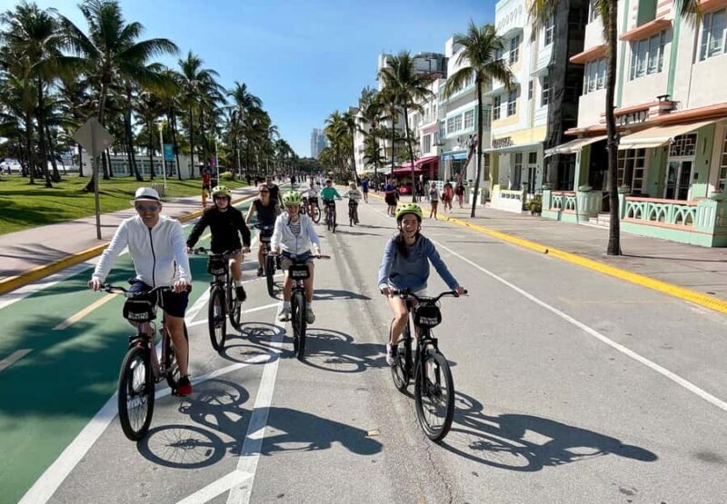 Biking tour around South Beach - in French - Introduction