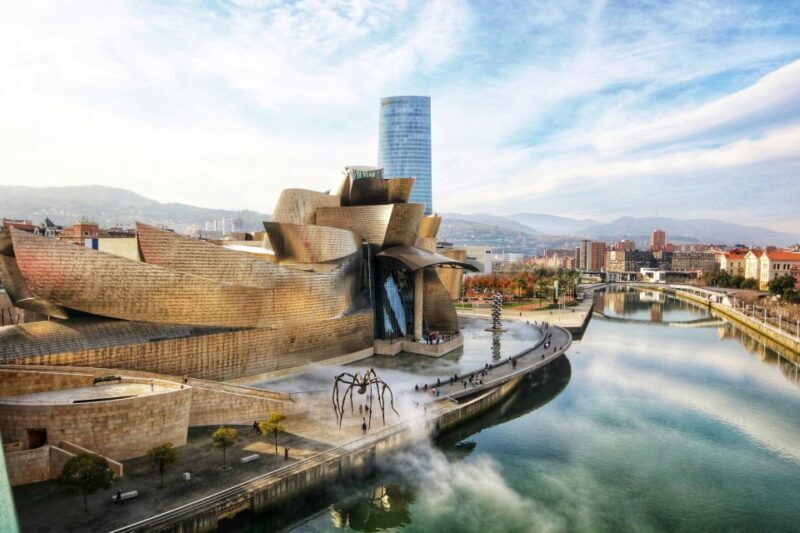 Bilbao All Iron Tour: Guggenheim and San Mamés with Lunch - Key Points