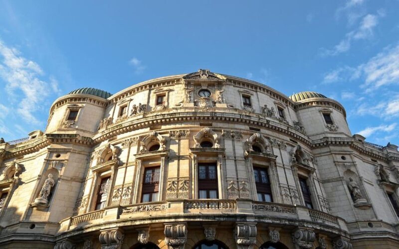 Bilbao architecture and churches tour - Why This Tour Is a Great Choice