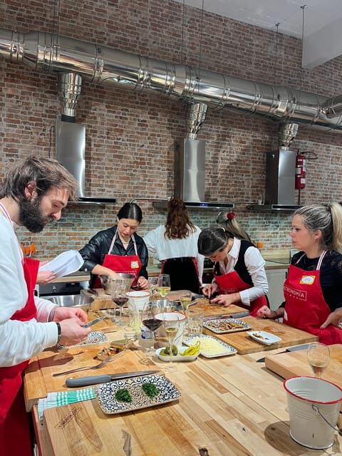 Bilbao: Basque Pintxos and Tapas Cooking Class - The Sum Up: Why This Cooking Class is Worth Considering