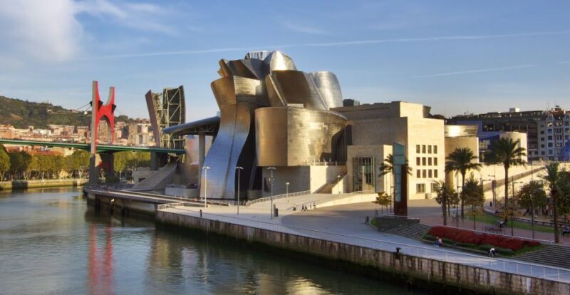 Bilbao: Classic & Modern Guided Walking Tour with Pintxos - A Deep Dive into the Bilbao Experience