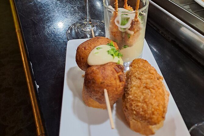 Bilbao Food Tour: Pintxos, Drinks, and Tapas with a Local - The Guides: Knowledge, Passion, and Local Insights