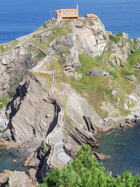 Bilbao, Guggenheim, and Gaztelugatxe from Biarritz - Key Points