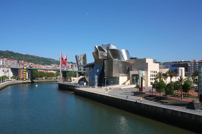 Bilbao, Guggenheim and Gaztelugatxe from San Sebastian - Key Points