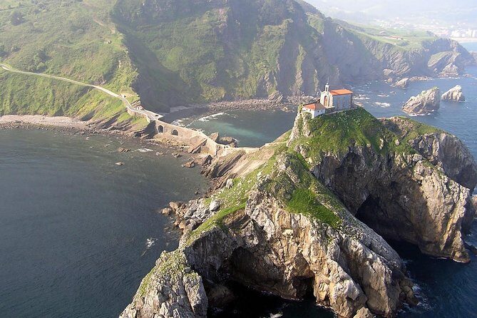 Bilbao, Guggenheim and Gaztelugatxe from San Sebastian - Why This Tour Is Worth Considering