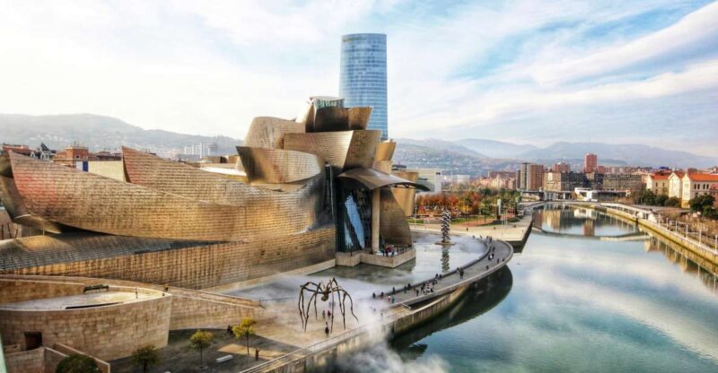 Bilbao: Guggenheim Museum Private Guided Visit - An In-Depth Look at the Guggenheim Bilbao Private Guided Tour
