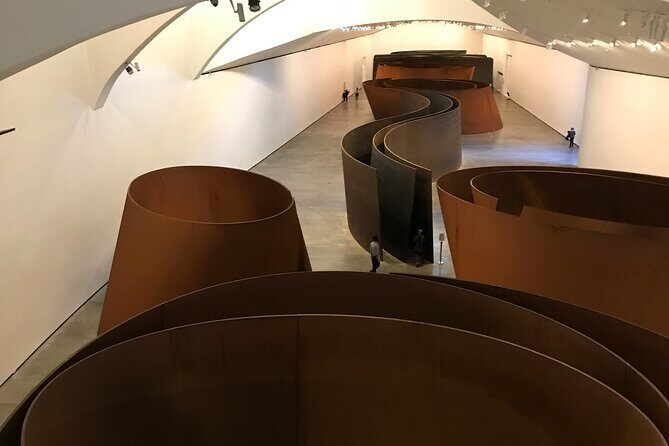 Bilbao Guggenheim Museum Private Tour with Official Tour Guide 100% Personalised - The Sum Up