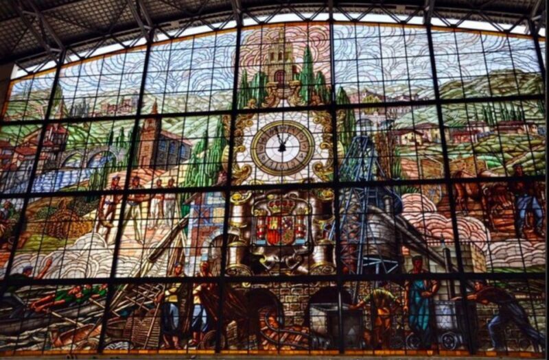 Bilbao: Historical and Architectural Walking Tour - Authentic Insights from Tour Reviews