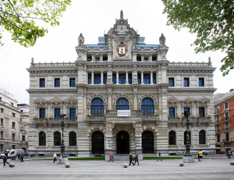 Bilbao: Historical and Architectural Walking Tour - The Sum Up