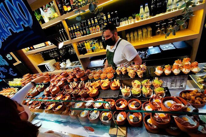 Bilbao Historical Small Group Tour - Key Points