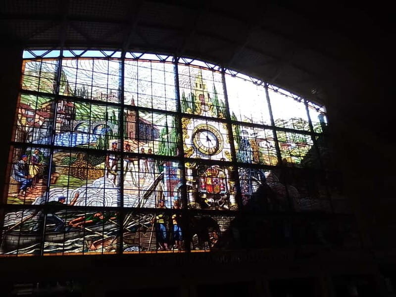 Bilbao: I am a guide who shows the history of the town of Bilbao. - Why Choose This Tour?