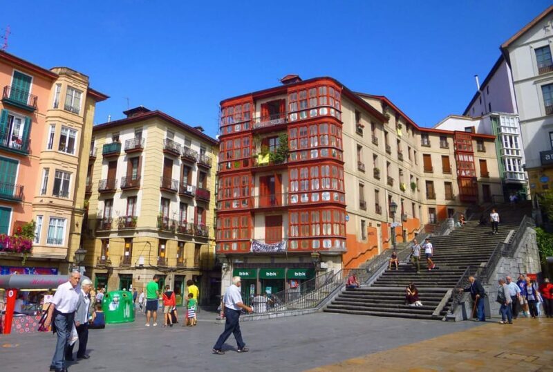 Bilbao old town walking tour - Exploring Bilbao’s Old Town in Detail