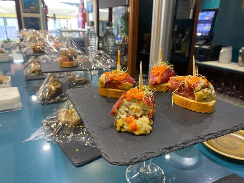 Bilbao: Pitxo Bicycle Tour - Key Points