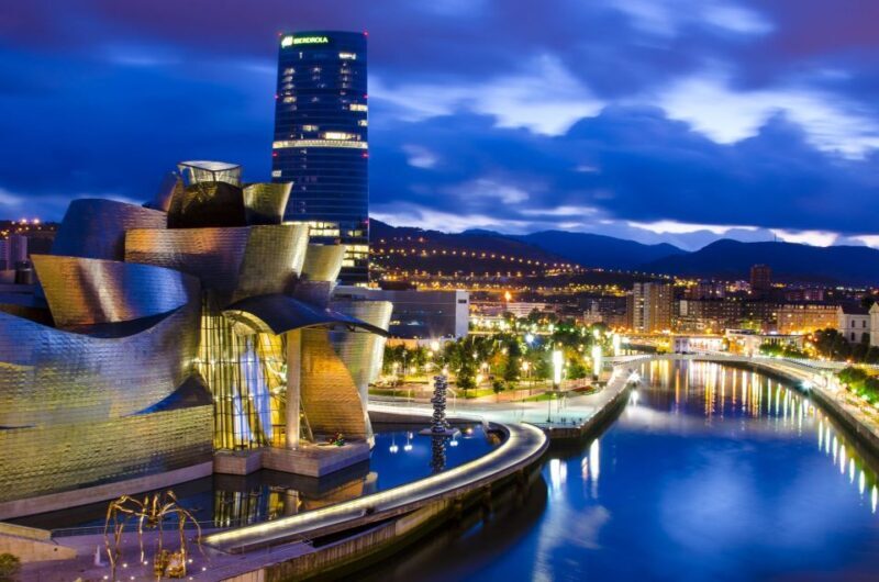 Bilbao: Private Night Walking Tour - Exploring Bilbao After Dark: A Private Night Walking Tour Review