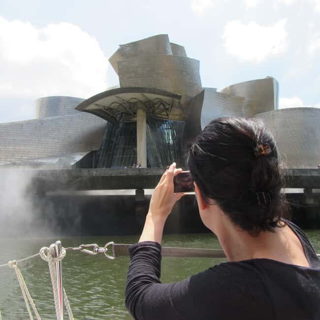 Bilbao: Sailboat tour of the estuary, from Bilbao to the sea - The Overall Experience: What Makes It Special