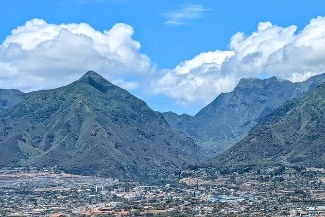 Birds Eye View 30 Minute Maui Helicopter Tour - Discovering Maui from the Sky: What the Tour Offers
