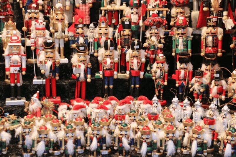 Birmingham: Christmas Market and Festive Lights Walking Tour - An In-Depth Look at the Tour Experience