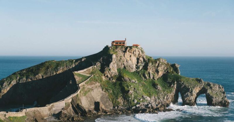 Bizkaia Bridge, Gaztelugatxe, Bermeo and Gernika from Bilbao - An Authentic Gateway to the Basque Coast