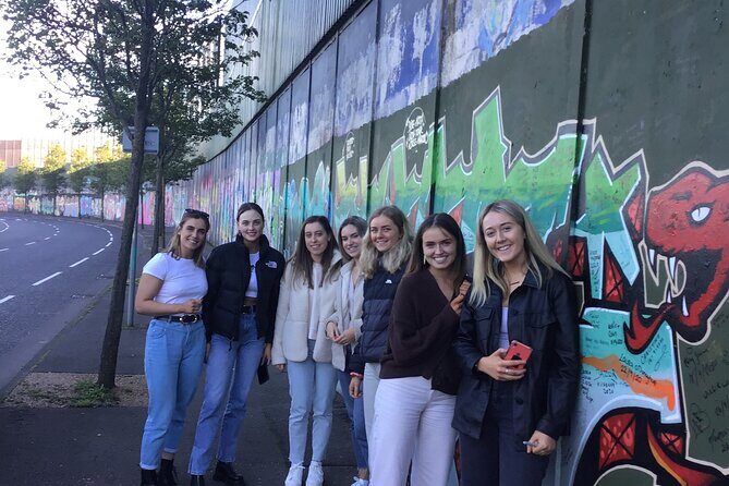 Black Taxi Tour and Crumlin Road Gaol tour Combo - FAQ