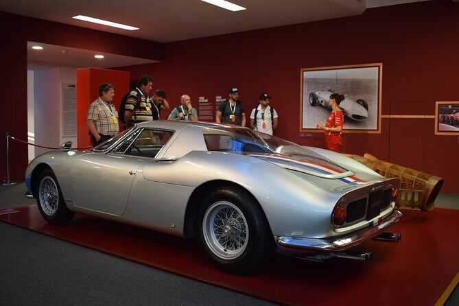 Black&Red:Lambo Museum,Ferrari Factory,Ferrari Museum,Lunch,Private transport - FAQ