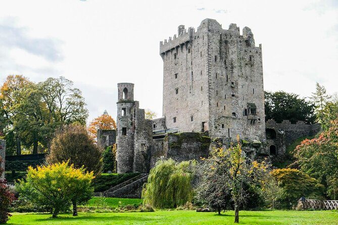 Blarney, Rock of Cashel & Cahir Castles Day Tour From Dublin - Discover Ireland’s Icons: Blarney, Rock of Cashel & Cahir Castle Day Tour From Dublin