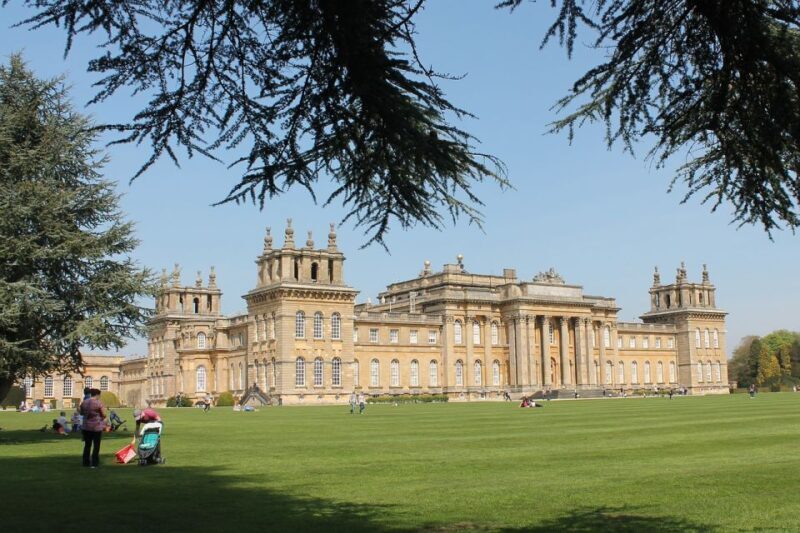Blenheim Palace in a Day Private Tour with Admission - Comfort and Accessibility