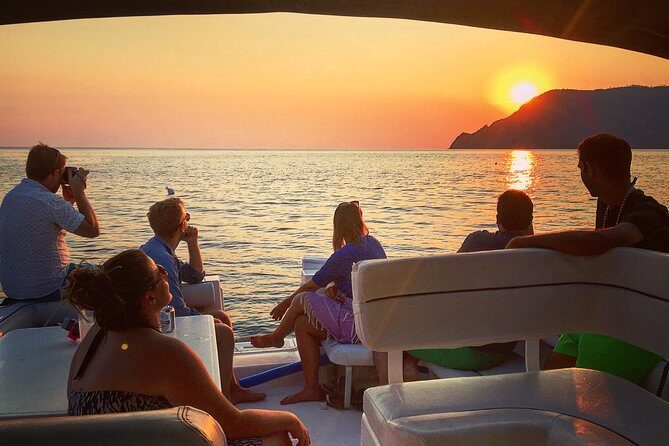 Blue Boat Cinque Terre Sunset Tour - Who Will Love This Tour?