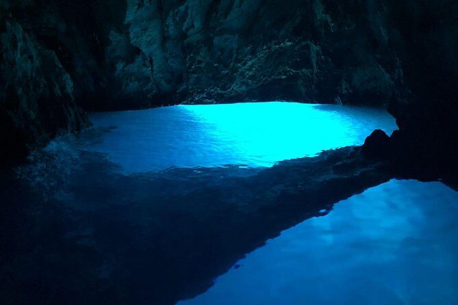 Blue cave & Hvar (5 Islands) private tour from Split or Trogir - Final Thoughts